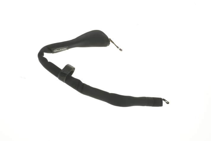   Die Schwachstelle bei Trinkblasen im Winter ist der Schlauch. Doch auch dafür gibt es spezielle Neoprenhüllen.