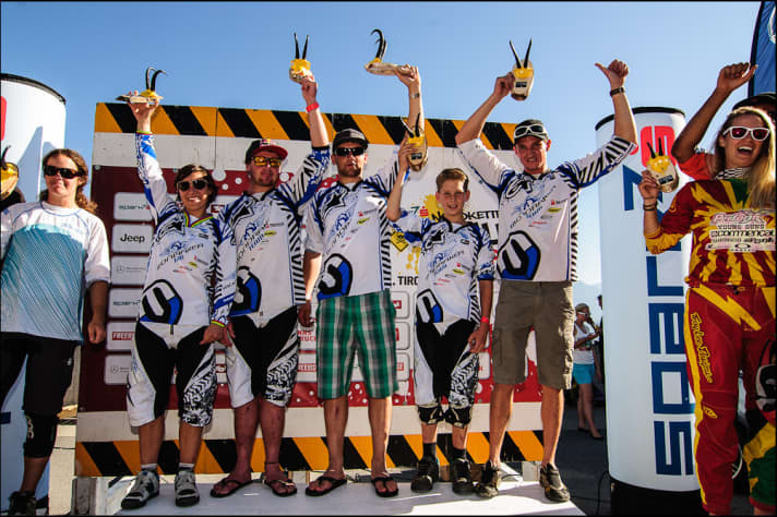   MS Mondraker - the winning team again in large.