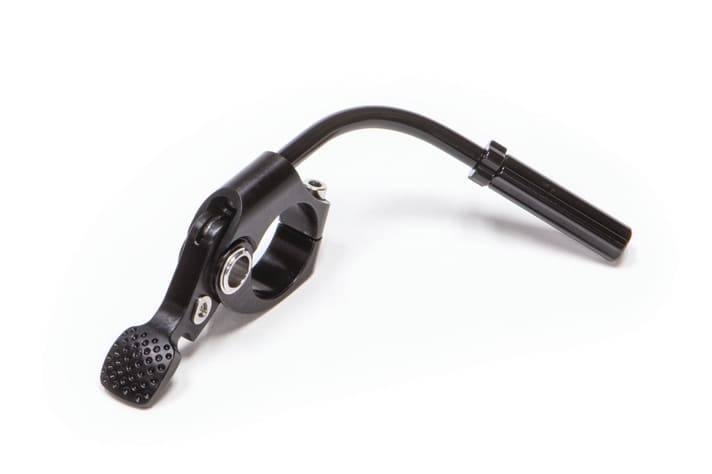   Der neue Remote-Hebel der Fox Transfer kann sowohl links als auch rechts montiert werden und kommt mit geringer Handkraft aus.