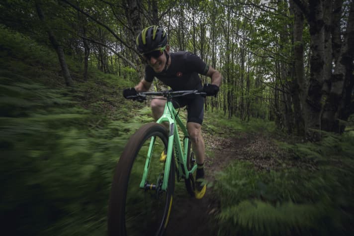   With the new Orbea Alma, nothing stands in the way of the next Strava KOM.