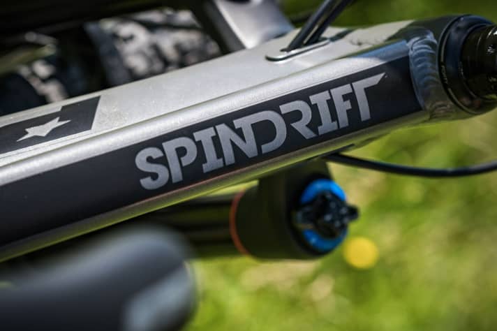   For better accessibility during maintenance, the cables on the standard spindle drifts are routed externally.