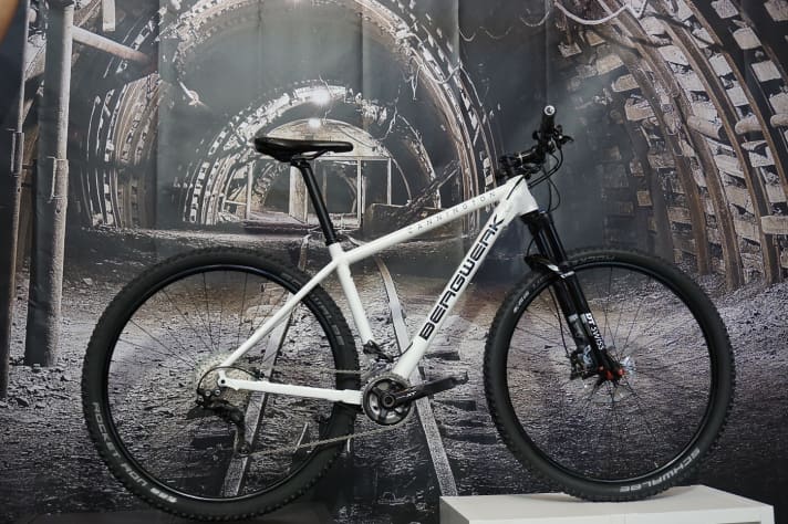   Auch das Bergwerk Aluminium-Hardtail ist voll individualisierbar, selbst Pinion-Getriebe können verbaut werden.