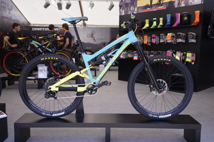   The Dartmoor Blackbird Pro is the new enduro machine from Poland.