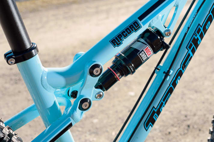 Evenly scaled weld seams, joints free of play - the Transition Ripcord is flawlessly finished.