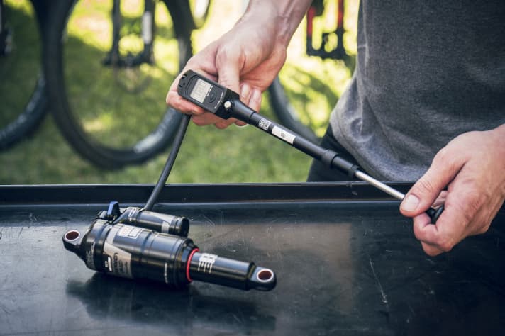   Before reinstalling the damper, you should pressurise it to check that it remains tight.