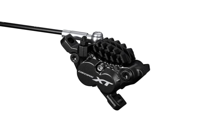   Das erste Bild des neuen Vierkolben-Sattels der Shimano XT-Scheibenbremse. Auf der Eurobike in Friedrichshafen wird man die Stopper sicher am Shimano-Stand bestaunen können.