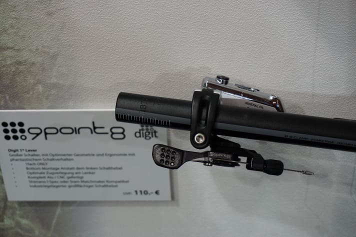   9Point8 now offers every telescopic seatpost with a new trigger lever. The old universal lever was repeatedly criticised in the <a href="komponenten/sattelstuetzen/test-2017-teleskopstuetzen-fuer-mountainbiker/a36568.html" rel="noopener noreferrer">BIKE test</a>, but is still available.