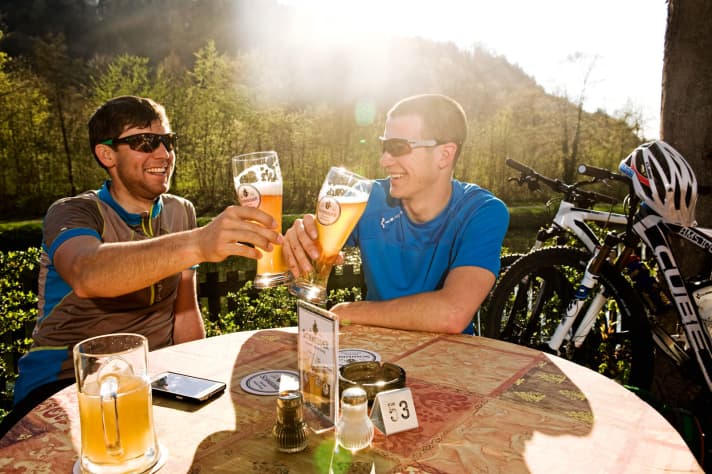   Alkohol am Lenker kann teuer werden.