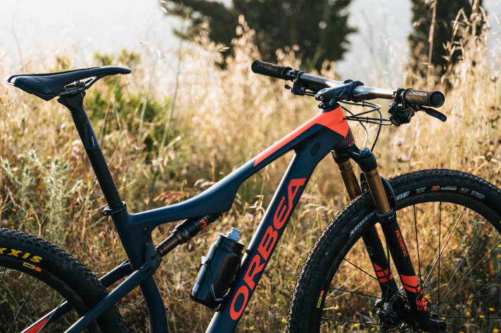   The rocker is a new development and weighs just 59 grams.