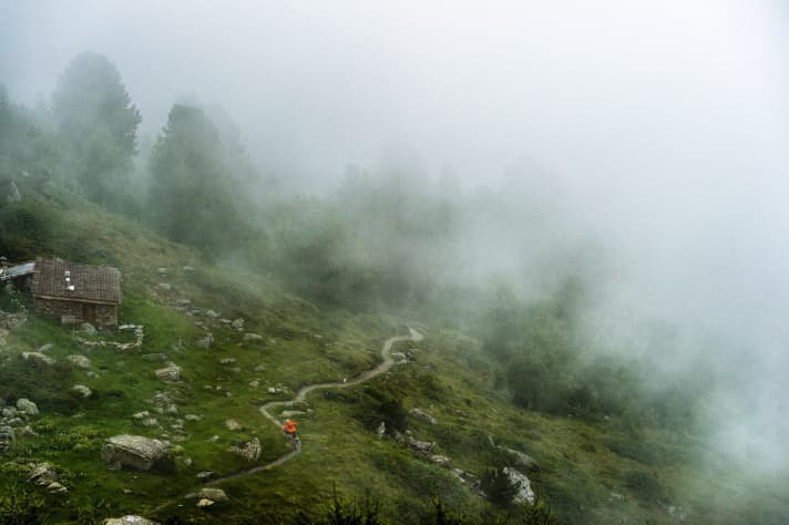 Wenn sich der Nebel verzieht... Nach dem letzten Donner sollte man noch mindestens 30 Minuten an einem sicheren Ort abwarten.