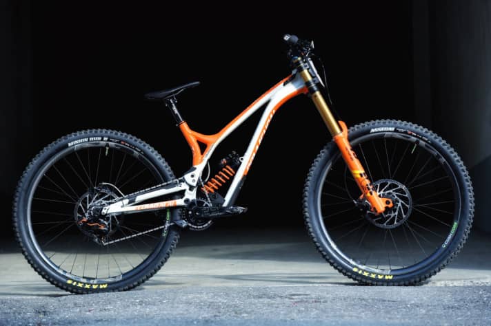   Last year, TRP presented its first MTB drivetrain - still with seven gears and specially designed for downhill bikes. TRP equips prominent gravity athletes such as Aaron Gwin and Brendan Fairclough with these. Now comes the TR12 12-speed drivetrain for (almost) everyone else.