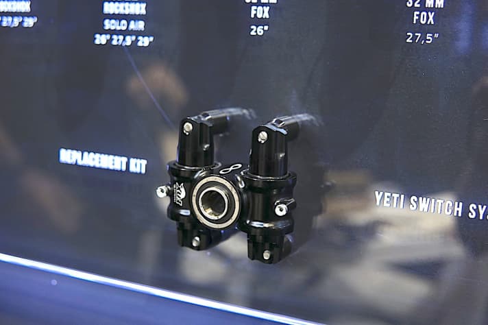   The treads of the Switch Infinity link for Yeti SB bikes are black. The spare part from ND Tuned costs 200 euros.