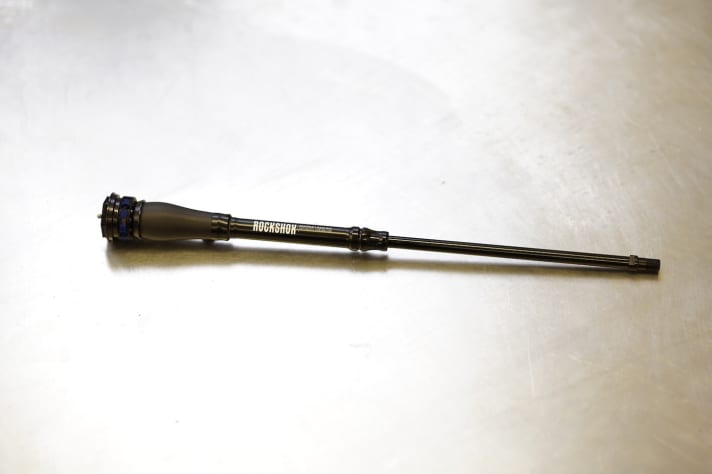   In der SID steckt zukünftig die neue Charger Race Day Dämpfungskartusche mit vollem Lockout.