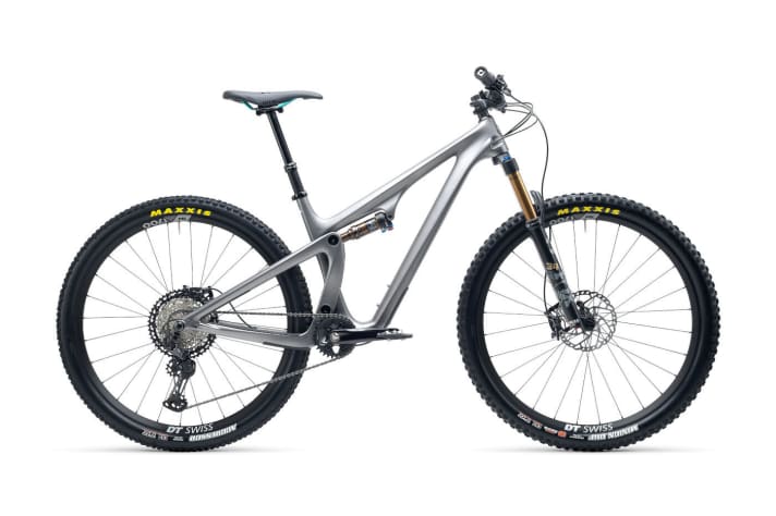   The Yeti SB 115 comes with Fox Factory suspension and a complete XT drivetrain as well as XT brakes.