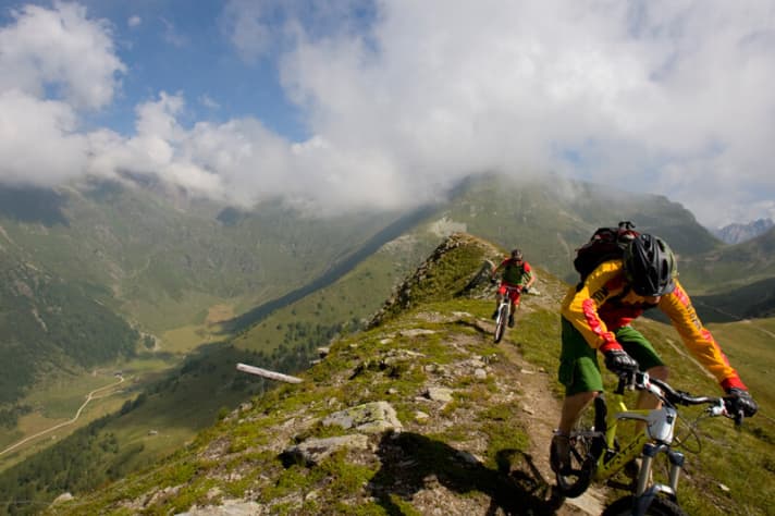   Ausflug ins nahe Pustertal: Auch auf den Gitschberg shuttelt ein Lift (3-Gondel-Tour).