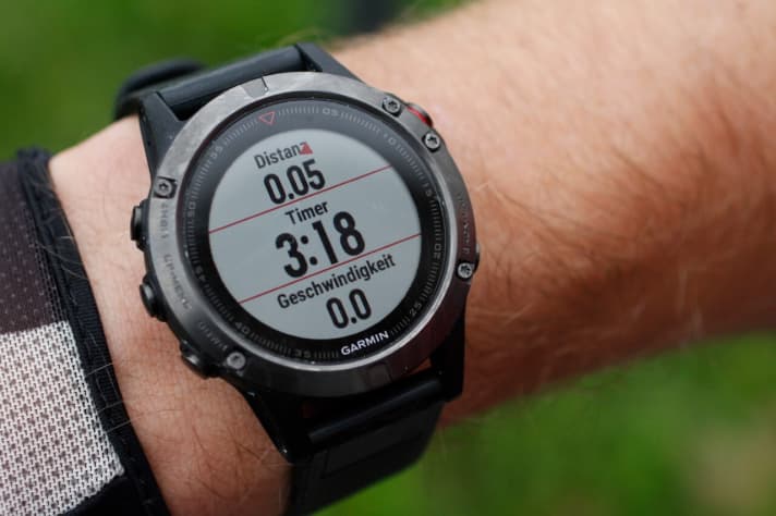   Das Display beim Biken kann man ganz individuell einrichten. Ablesen lassen sich die Werte auch während der Fahrt gut.