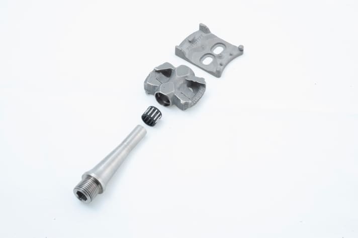   The lightweight, compact pedal body and the titanium axle reduce the weight of the MyTi Ultra pedal to 100 grams per pair.