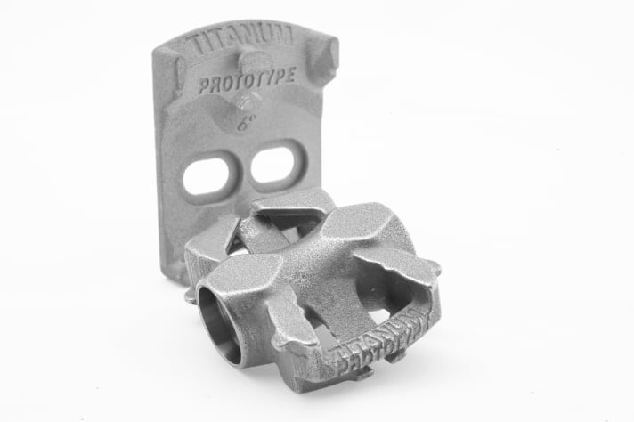   The release works as usual by rotating the heel outwards. The release angle should be less than 14 degrees.