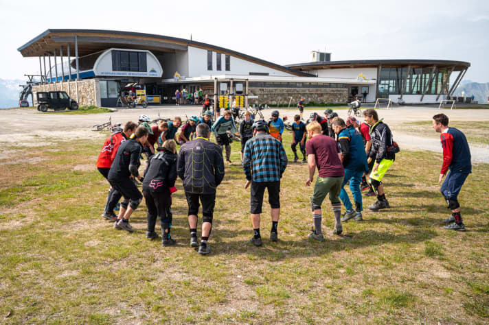   Compulsory exercise! Warm up before hitting the trails in the Serfaus-Fiss-Ladis bike park.