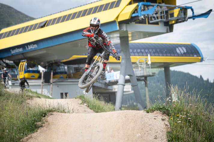   Section training jumps: Looks pretty good already.   