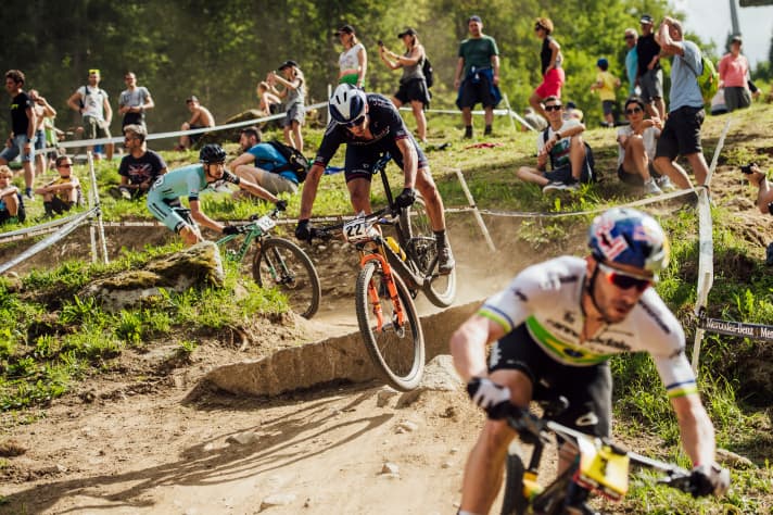 Der WM-Dritte und zweifache Worldcup-Sieger Luca Braidot könnte bei seinem Heim-Worldcup Nino Schurter die Show stehlen. | Bartek Wolinski / Red Bull Content Pool