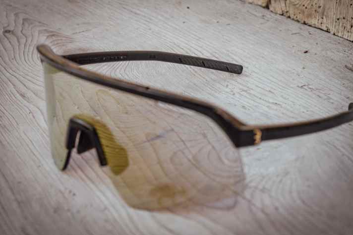 The BBB sits quite securely, even on rough terrain, thanks to the tight frame