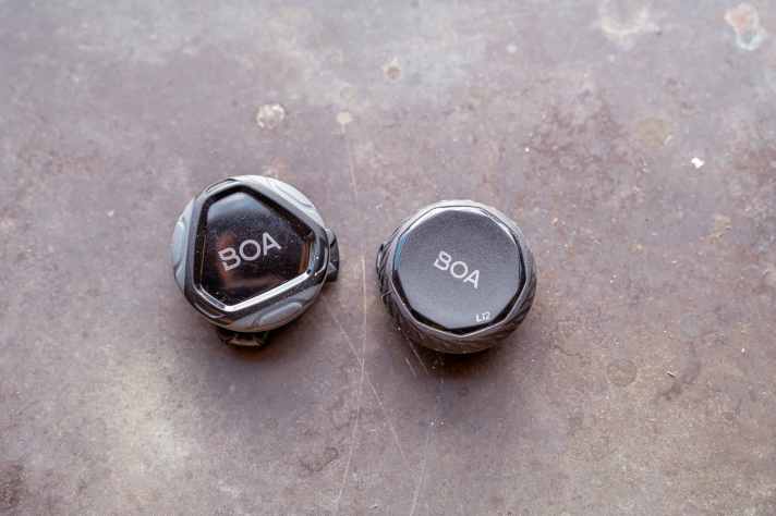 For cycling shoes, the simpler L6 and the higher-quality Li2 system are used