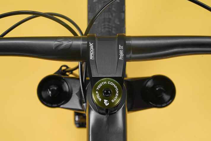 Der Spezial-Vorbau wurde extra fürs Projekt 32-Zoll von Radoxx gefräst.