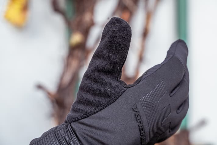 There is an extra fluffy wiping thumb for snotty noses