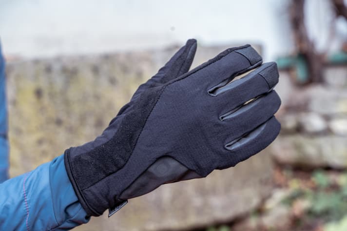 Waterproof but only moderately warm. Good bad weather glove from Giro