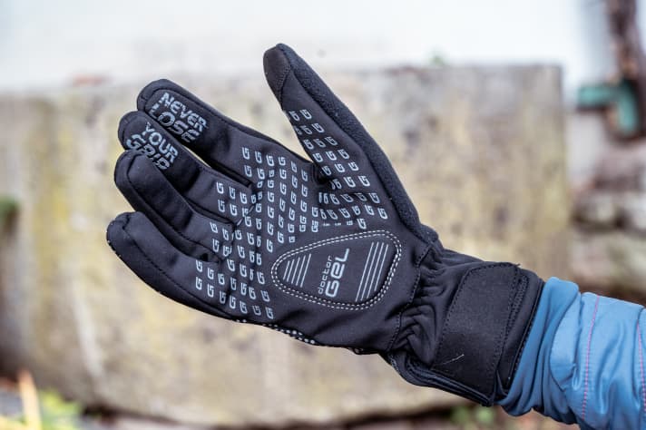 Comfortable all-rounder: the GripGrab works on the trail and in the city