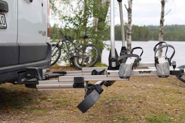 A double rail system enables the Eufab SD260 to be pulled out a long way.