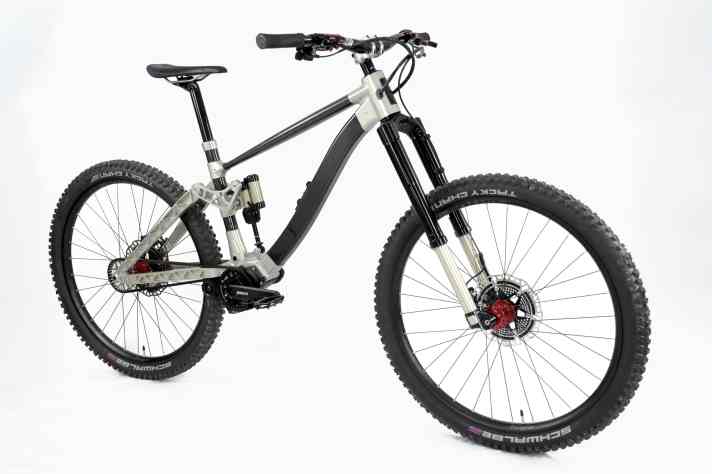 Für knapp unter 10.000 Euro lässt sich das Hott Cycles Alice ab sofort ordern. Die ersten Kunden erhalten zusätzliche Kaufanreize durch eine Update-Garantie.