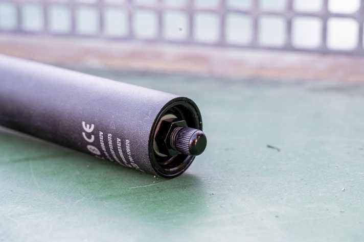 The air pressure can be adjusted, but there is no reset function like on the Reverb AXS