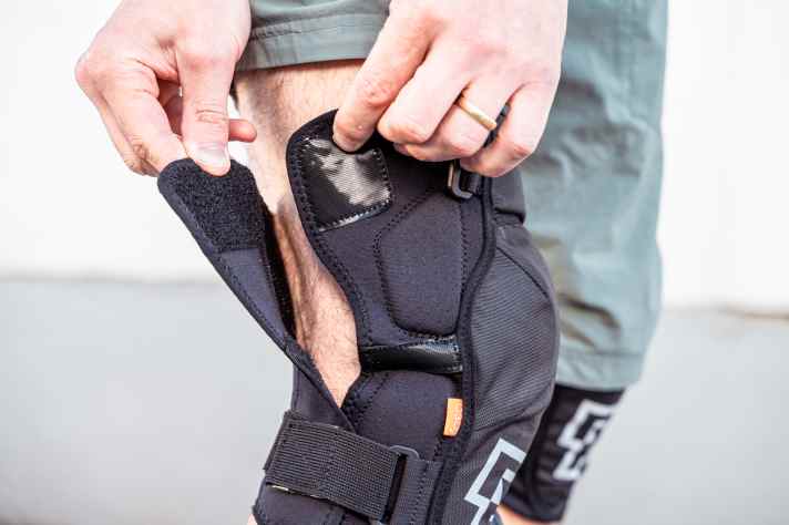 The Ambush can be opened completely with Velcro to put it on and take it off