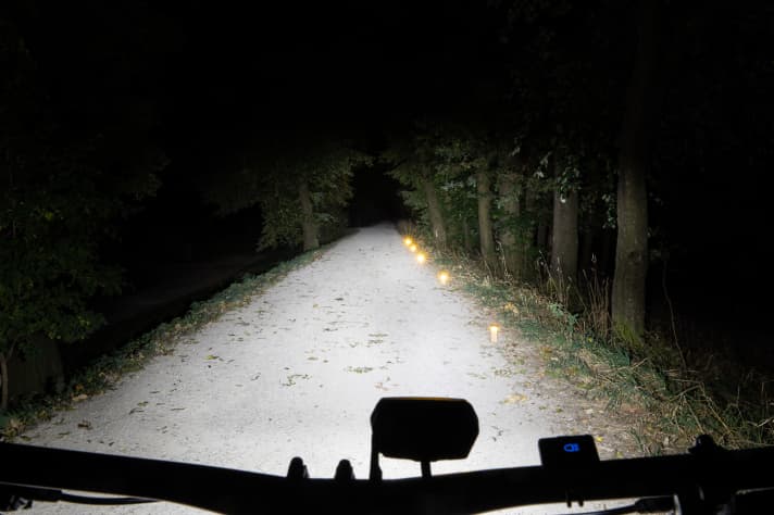 Perfect illumination and maximum range. The Lupine is more than adequate for trail rides