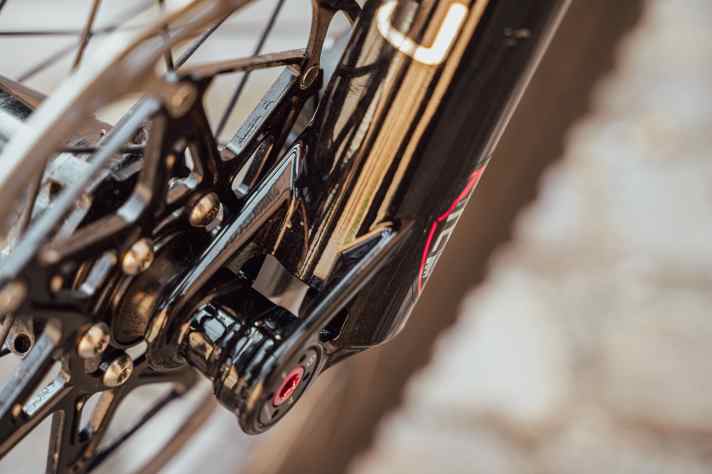 Auch an den Ausfallenden konnte noch etwas Gewicht gespart werden.