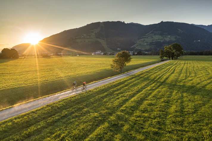 Once on a gravel bike through the Alpine region: the Gravel Peaks should fulfil the dream of many gravel bikers.