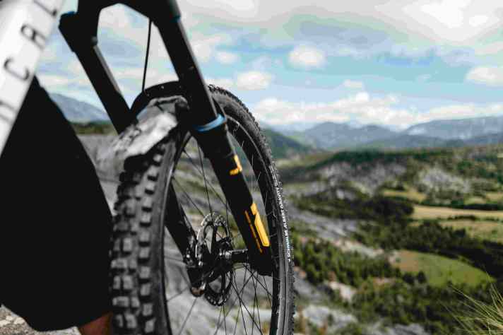 Albert Gravity Radial - With Kilian Bron, France