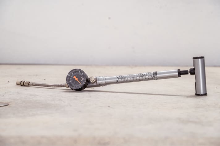Quite a pump!!! The SKS USP is long and heavy and really only something for the workshop