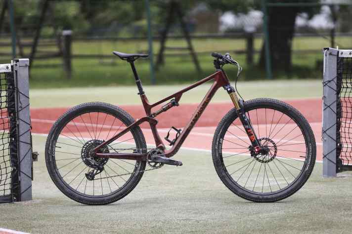 Storck hat sich vor allem mit hochwertigen Rennrädern und Gravelbikes einen Namen gemacht. Die Neuauflage des Marathon Fullys Rebel ist dennoch ein Herzensprojekt der deutschen Marke.