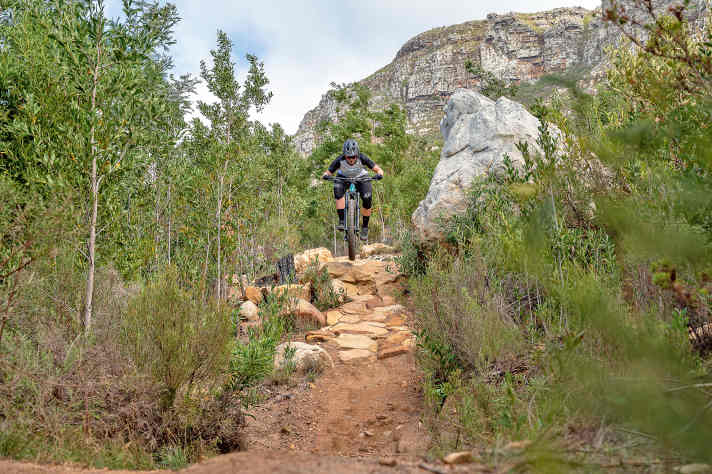 Frankie du Toit loves it fast. The all-rounder has won national championship titles in many cycling disciplines. | Markus Weinberg