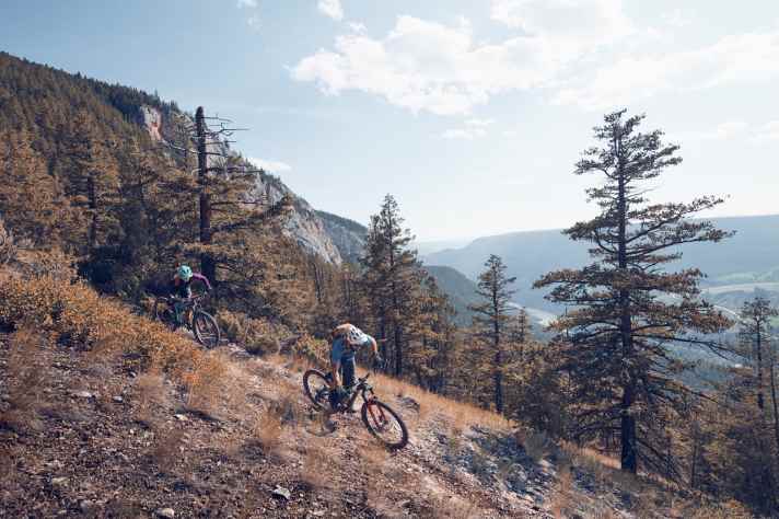 In Williams Lake, in Canada's north, the "God Speed Trail" on Dessous Mountain awaits.
