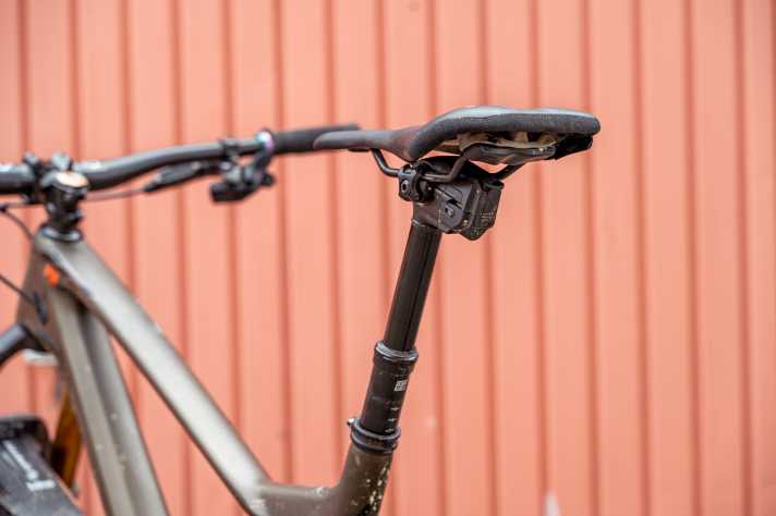 Trotz maximalem Druck in der Kartusche fährt die TranzX etwas langsam aus