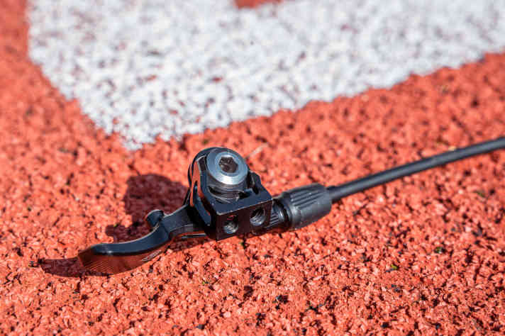 Der schicke Remote lässt sich umfangreich verstellen, kostet aber 20 Euro Aufpreis