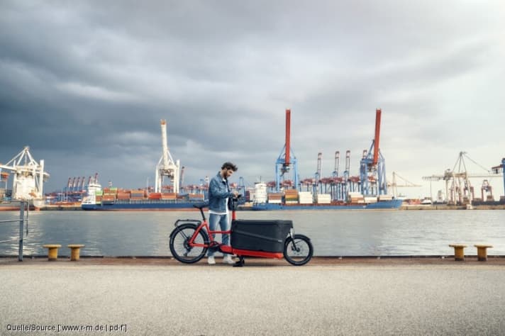 "Four million containers are produced every year, compared to just 2.5 million in 2020. So the question is not where the containers are. They are simply not there." (Andreas Hombach) | pd-f