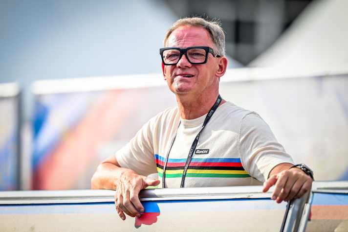 Le directeur sportif de l'UCI Peter Van den Abeele clarifie la situation pour les championnats du monde 2028
