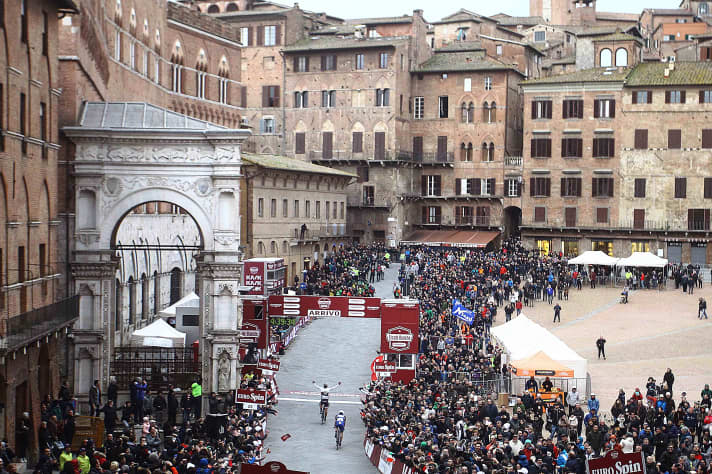 Strade Bianche record winner Fabian Cancellara on his third triumph in Siena in 2016. The Swiss rider previously won the gravel one-day race in 2008 and 2012.
