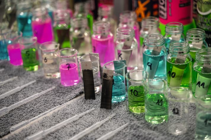 There is no standardised test standard for bicycle cleaners. We have therefore orientated ourselves on the test methods of
Dr Wack test methods, which are also used in other areas of the industry. The tests were carried out under
conducted under our supervision in the TOUR laboratory in Munich