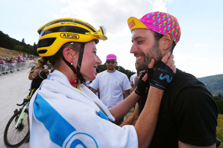 Happy: Van Vleuten celebrates with her boyfriend after winning the 2022 Tour